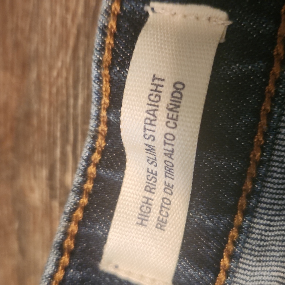 Universal Thread High Rise Slim Straight Jeans - Size 10/30R - Picture 3 of 12